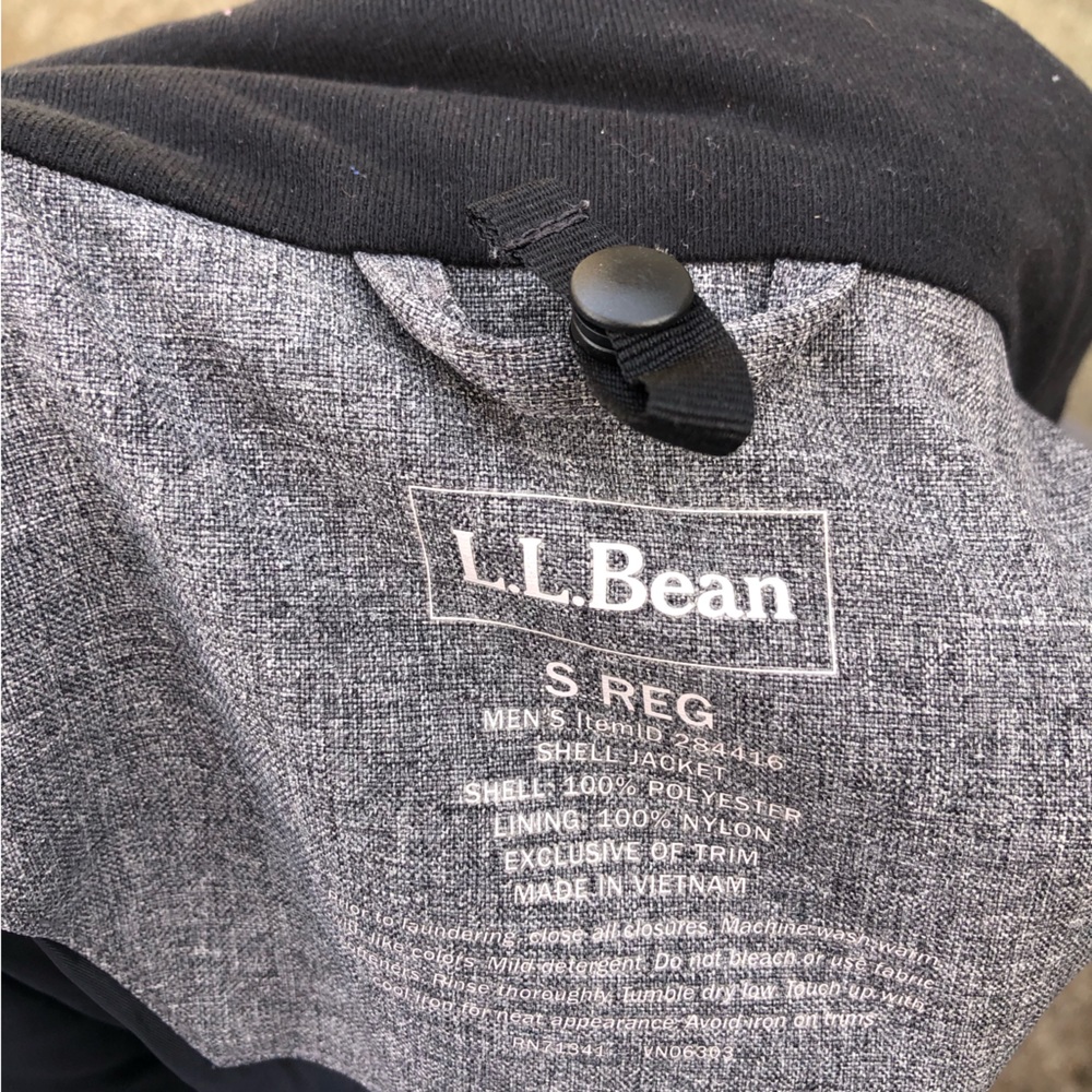 L.L Bean Coat - Picture 12 of 16